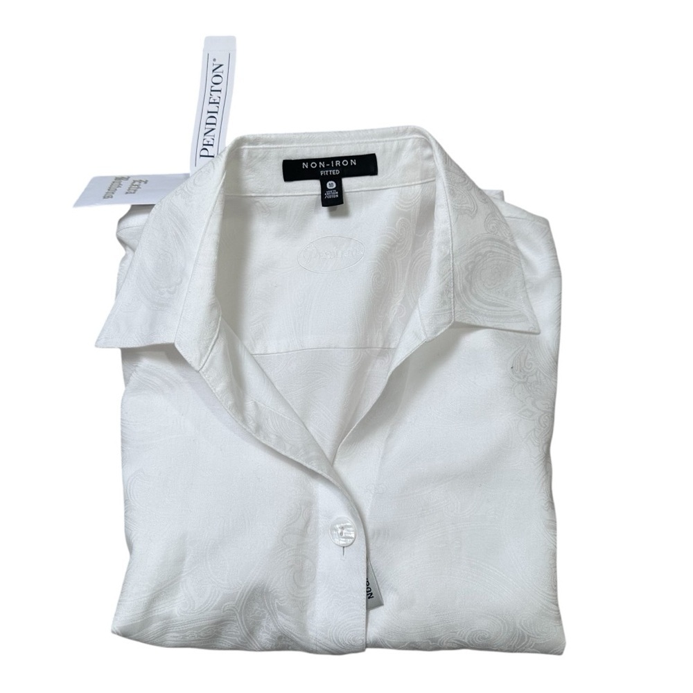 Vintage Pendleton Women’s 10 White Paisley Print Non-Iron Fitted Button Blouse